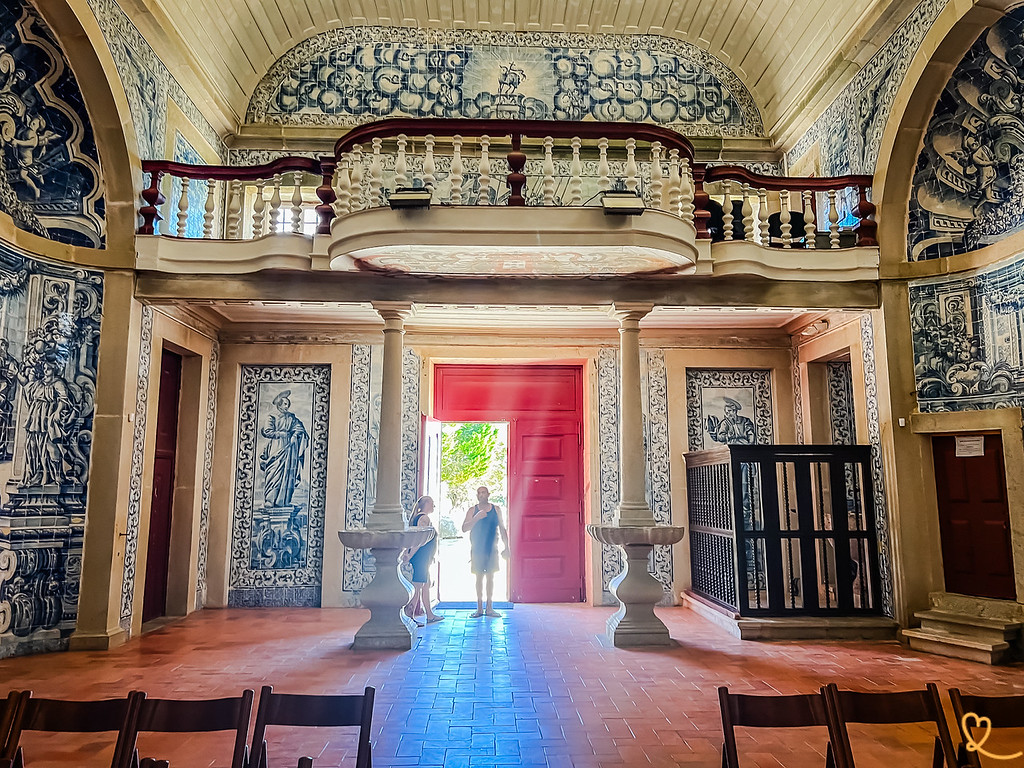 Nos conseils et photos pour visiter l'Église de Sainte-Marie dans le Château de Sesimbra: accès, points d'intérêt, infos pratiques