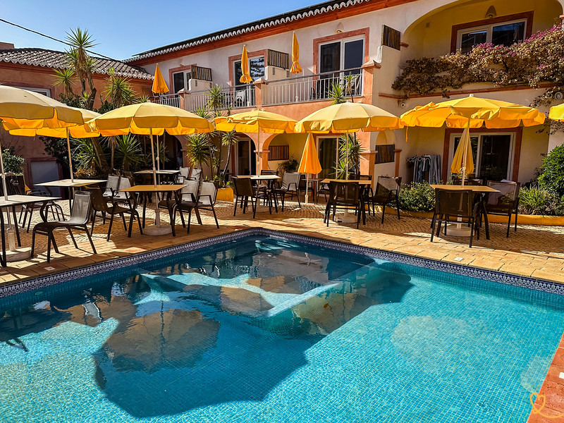 aparthotel costa oiro ambiance village lagos recension