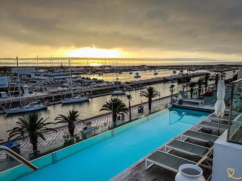 reseña del hotel lagos avenida