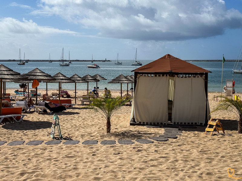 praia grande strand ferragudo